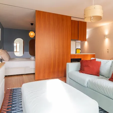 Bright In Miragaia By Lovelystay Apartamento *